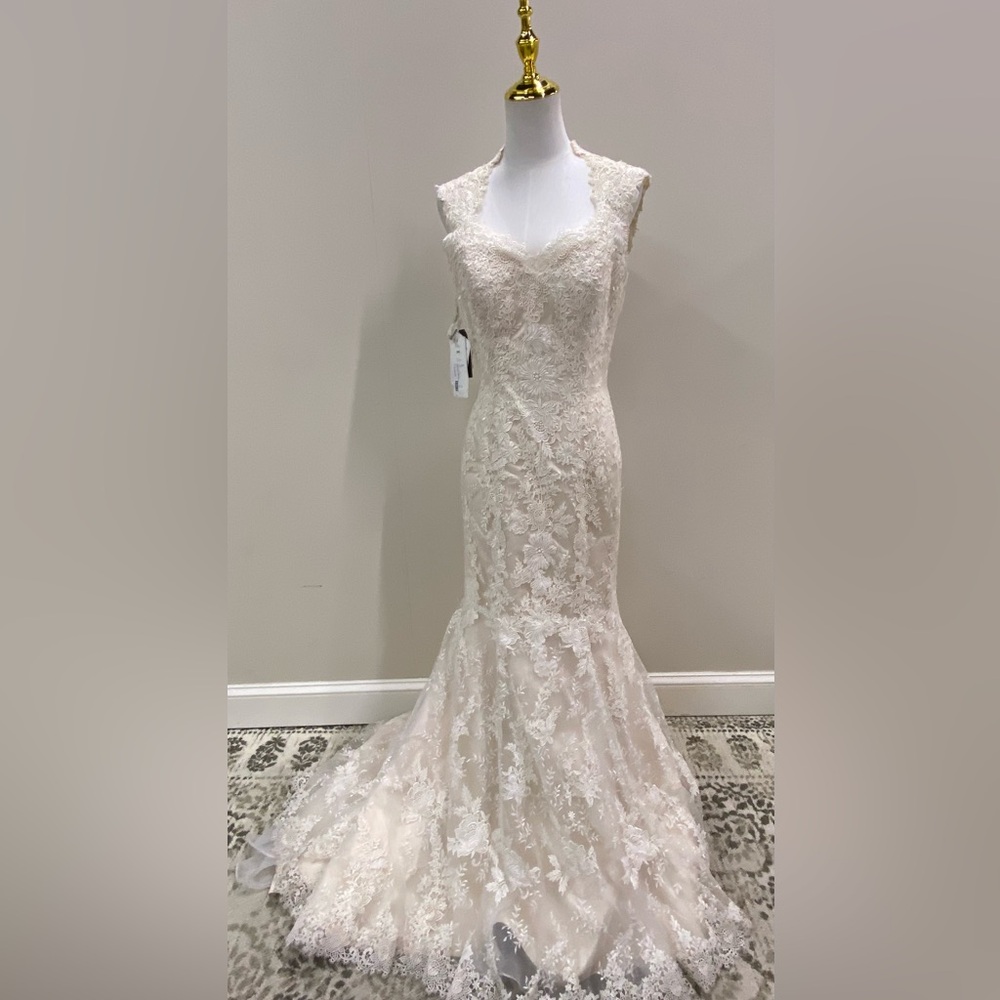 NWT Justin Alexander Lace Organza Wedding Dress. Size 12